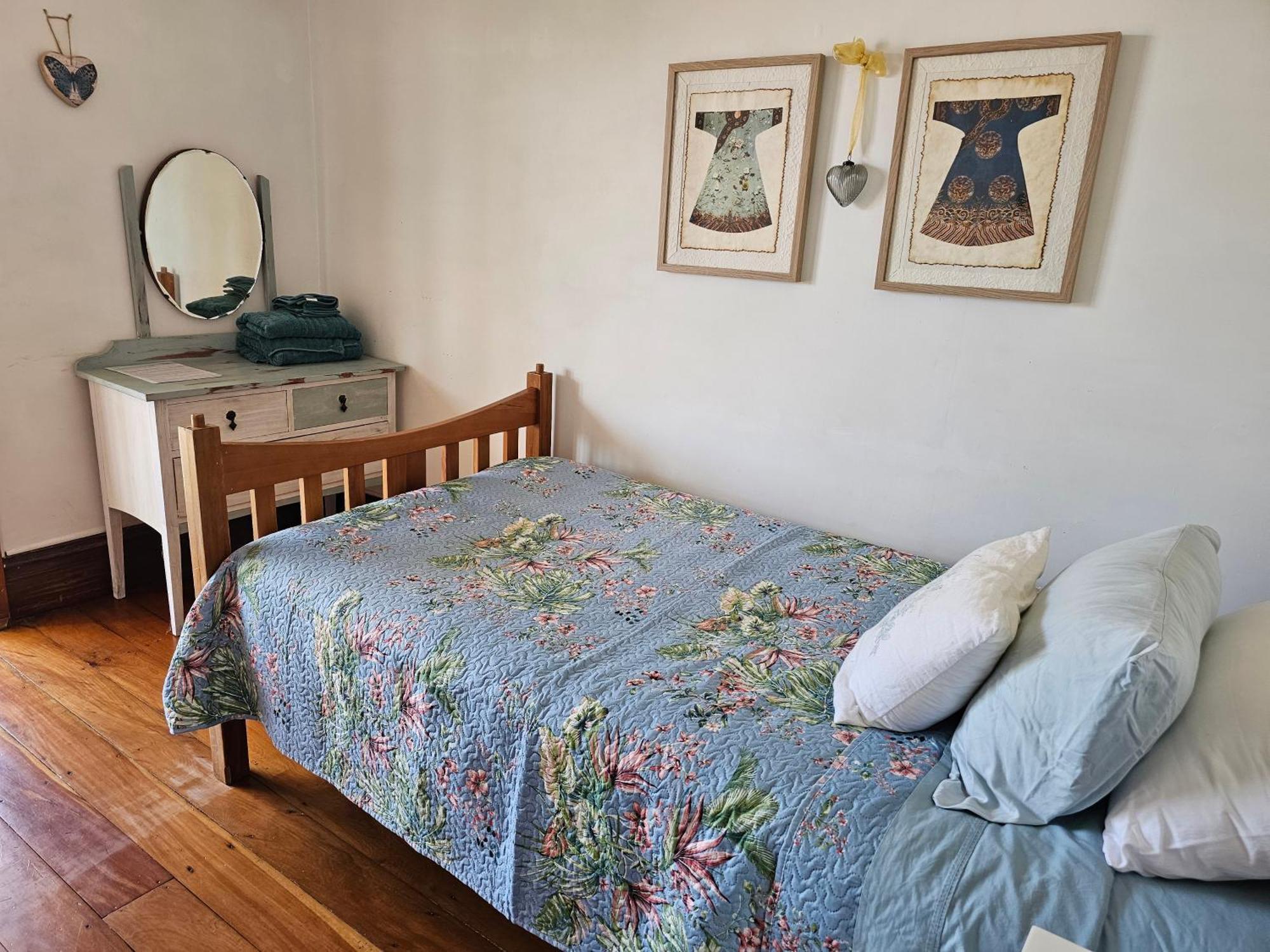 Brony'S Beachfront-Short And Long Term Stays Porirua Szoba fotó