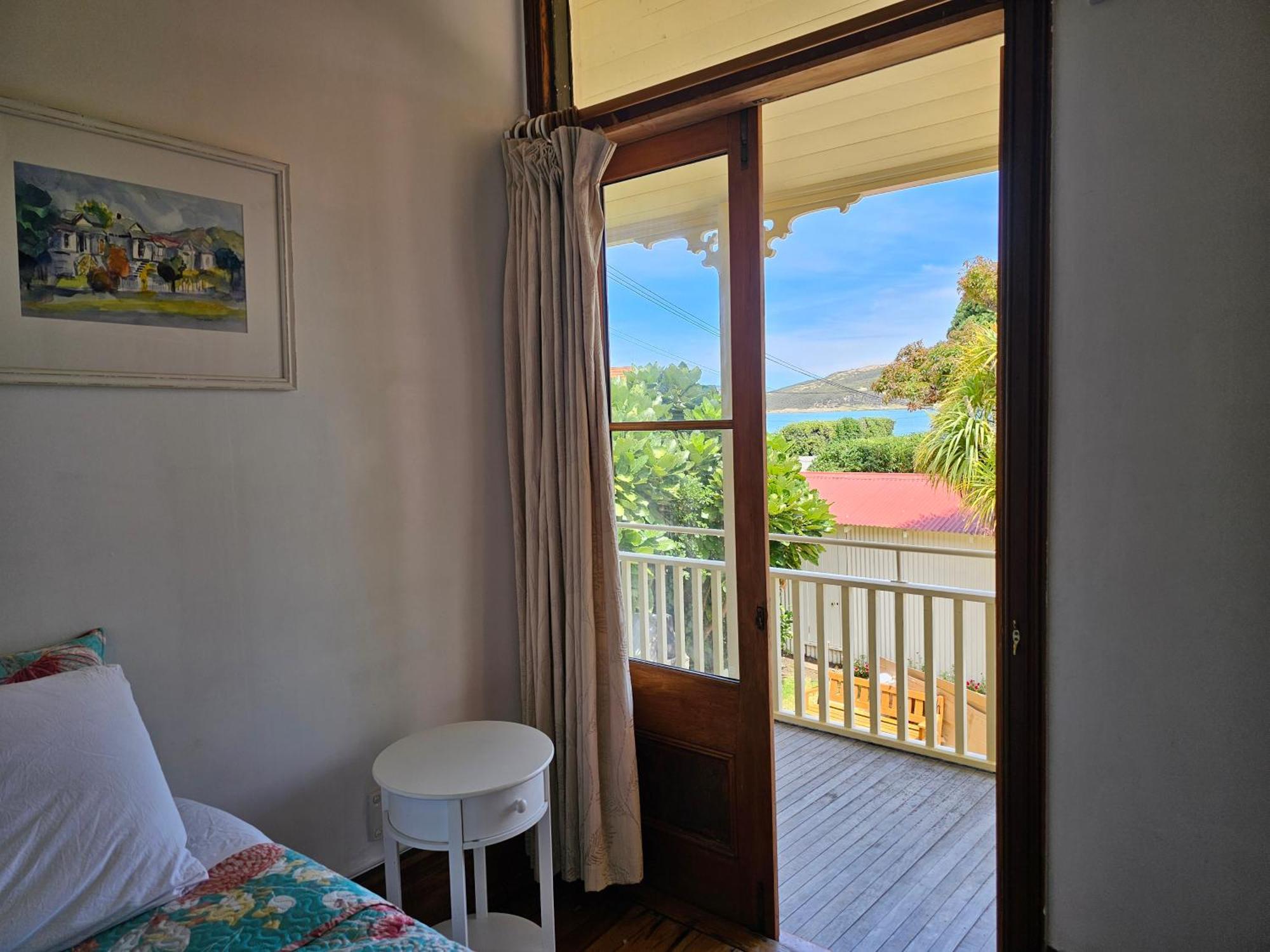 Brony'S Beachfront-Short And Long Term Stays Porirua Szoba fotó